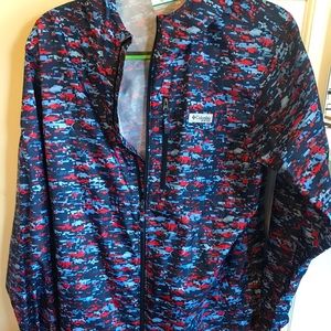 Columbia PFG wind breaker